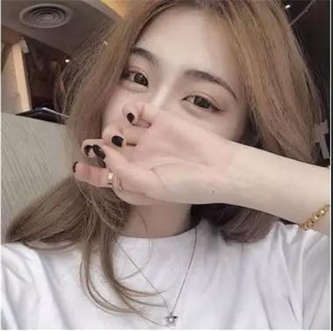 如何有效地哄女友，化解吵架的矛盾