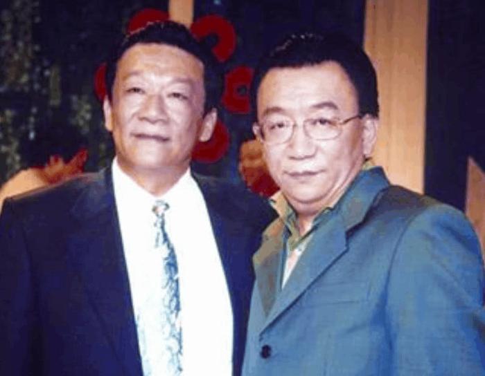 他是相声界泰斗，郭德纲的师傅，情路坎坷，死后三年骨灰没安葬！