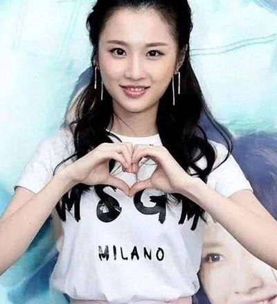 李念是陈道明的女儿（李念结婚几次）