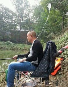 ​这六张钓鱼图，我笑了一整天！