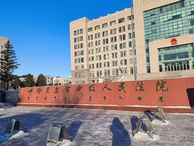 ​三岁女童被虐待致死案一审宣判：生父无期，女友死刑！女童生母：每分每秒都是