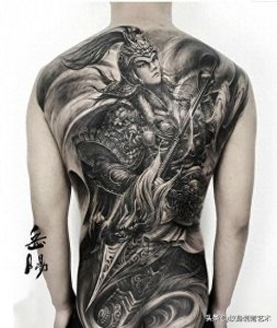 霸气无比的赵子龙满背纹身,帅气威武