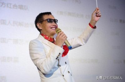 “炒作大王”邓建国,和众多女明星炒作,等了5年培养了一个妻子