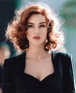 ​欧美明星知多少——莫妮卡·贝鲁奇