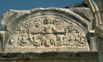 能俯瞰全球最著名海滩的酒店,里面藏着一部巴西设计史和一座热带雨林