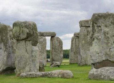 巨石阵地底真的有所谓的地能吗?