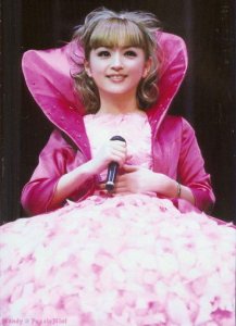 滨崎步结婚(滨崎步结婚照)