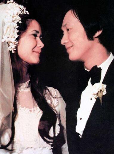 许冠杰老婆是哪国人