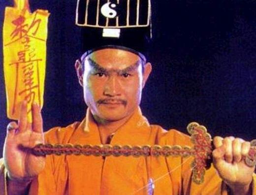 林正英为什么叫九叔