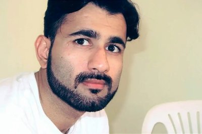 ​美军黑狱酷刑：脱光了吊打，不给吃饭直接灌肠，越配合越挨揍