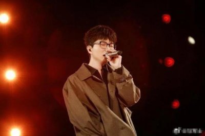 毛不易手部伤情持续 将缺席原计划工作