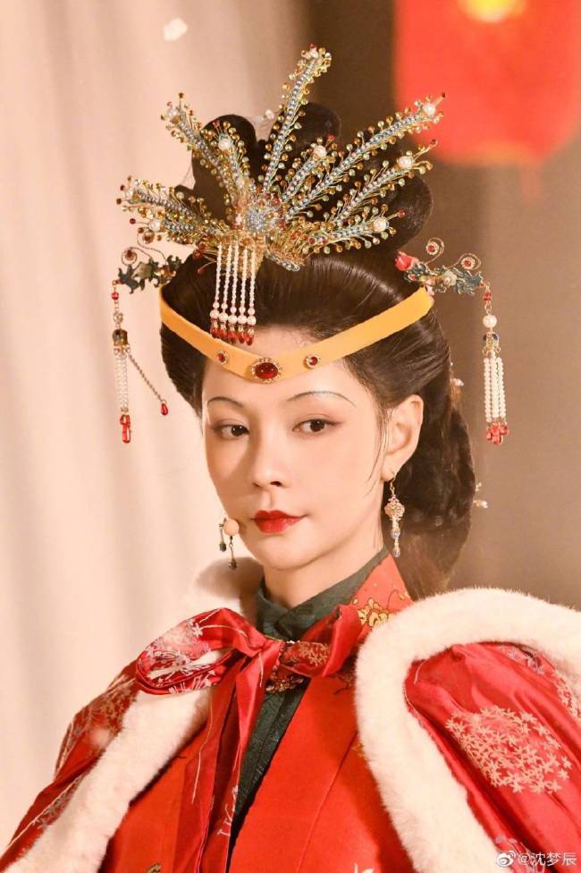 沈梦辰变身王熙凤 准备让杜海涛变“妻管严”?