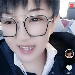 赵本山徒弟胖丫近曝光疑离婚,卖假药入狱3年,现身形大变认不出