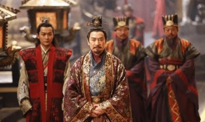 三者相比,哪个在实权上更胜一筹?吏部尚书、兵部尚书、户部尚书