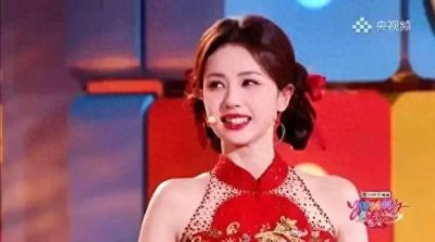 蛇年春晚女明星的拜年口红,本来以为全是大牌,没想到还有小众的