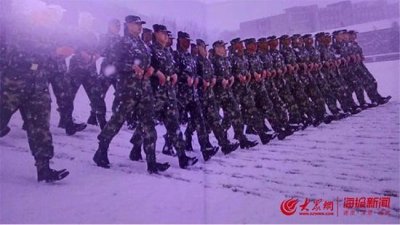 汇丰石化老兵:亲历国庆阅兵 到哪都要对得起走过的那段路