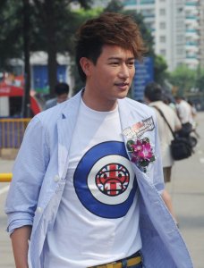 陈键锋减产专注神学课程,患遗传病改变人生志向,或子承父业传道