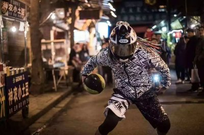 ​路人王46次冠军头盔哥郝天佶即将来袭篮战广州决赛