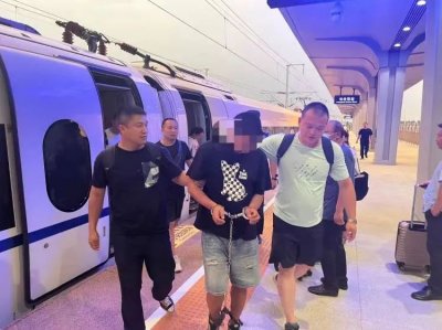 涉黄直播犯罪团伙被长治公安摧毁