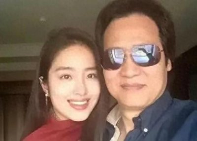 刘亦菲“干爹”陈金飞什么背景。