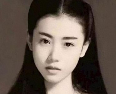 民国风流女子余美颜:4年睡3000男子,28岁自杀,愿来世做好女人