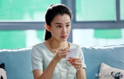 徐梵溪原名徐翠翠1984年10月16日出生于吉林省吉林市,气质美女