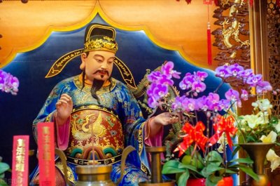 游览药王庙联:(联语见正文)