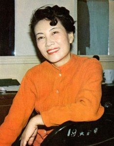 著名女星俞平:因家暴离婚,再婚嫁给个作家