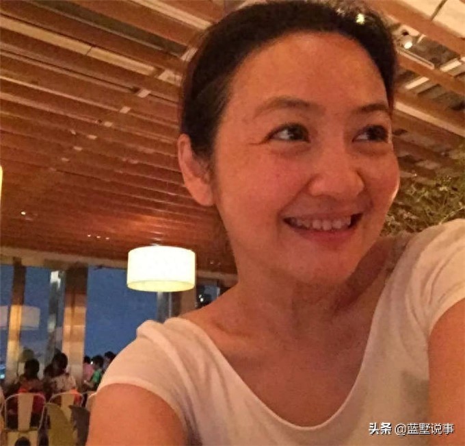 《城南旧事》的“英子”沈洁,人到中年了还是十岁时的笑容