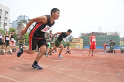 15句每日运动打卡励志句子,激励你坚持到底,变得更强!