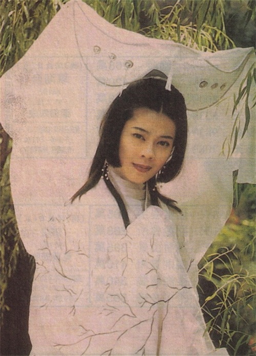 金庸笔下女影星怀旧图集(2):96版《笑傲江湖》梁佩玲的美照