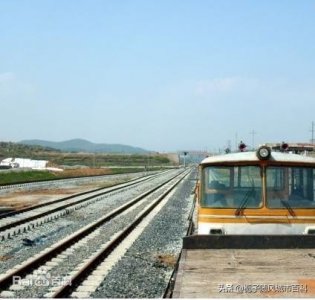 中西部地区重要的出海铁路通道——洛湛铁路