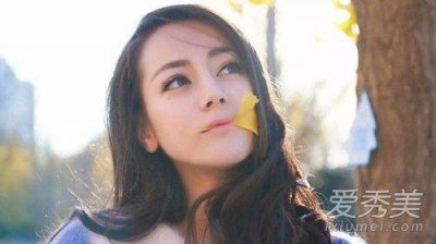 ​迪丽热巴的父母叫什么 迪丽热巴家庭资料简介