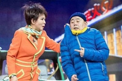 ​从“国民笑星”到“晚节不保”，潘长江与蔡明，终于走到了今天