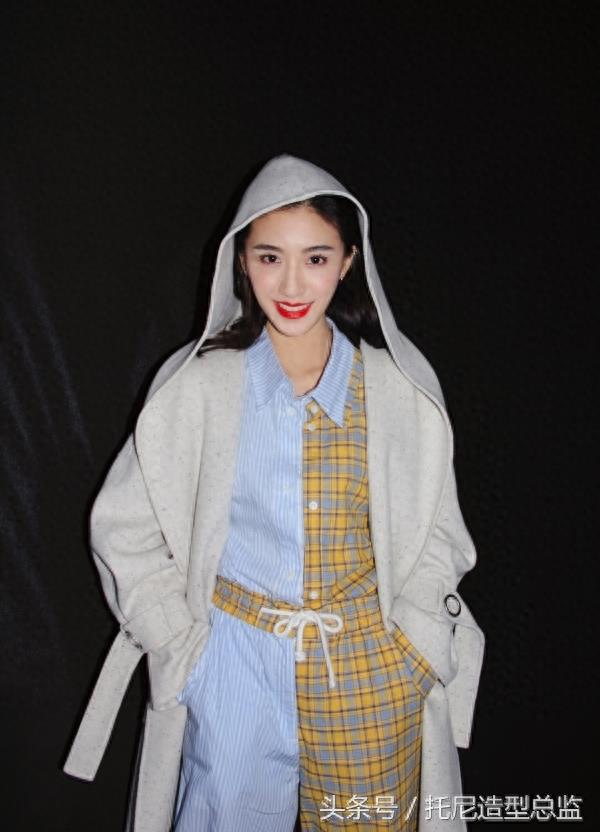 朱庭辰受邀中国国际时装周看秀 率性酷美夺人眼球