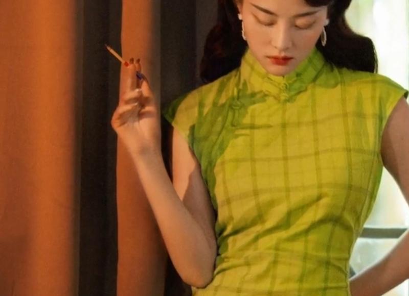 李宇春电影，李宇春十年演六部电影全是穿黑衣服