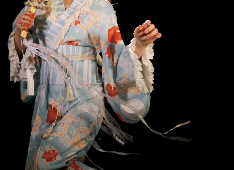 李小璐生女后，与贾乃亮的感情是否有所缓和？