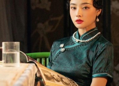 ​开小灶微博，登上微博热搜第一的广州日报金牌评论员开小灶