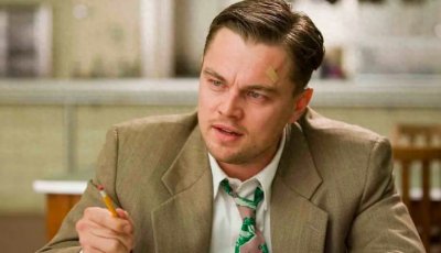 ​熬夜必追的10部烧脑电影，全程高能，哪部是悬疑天花板？