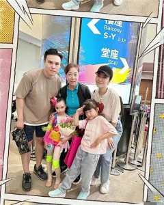 ​熊黛林夫妇看女儿演出，kaylor大眼睛好迷人，回眸似缩小版熊黛林