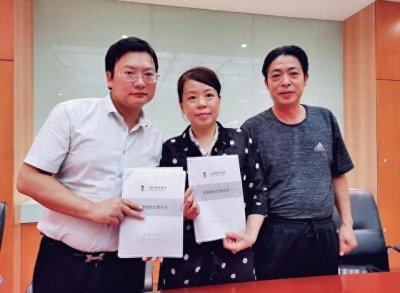 ​“错换人生28年”事件又有新进展：法庭外许敏泪奔，太令人心疼