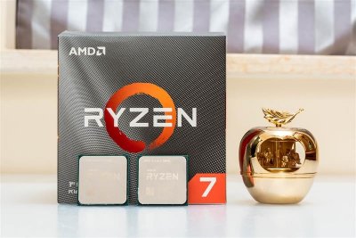 ​AMD 3700X应该上什么主板？B450？X470？还是X570？