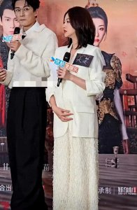 ​真相了！看到吴谨言大肚子产检，就懂她为何非嫁一身黑料的洪尧