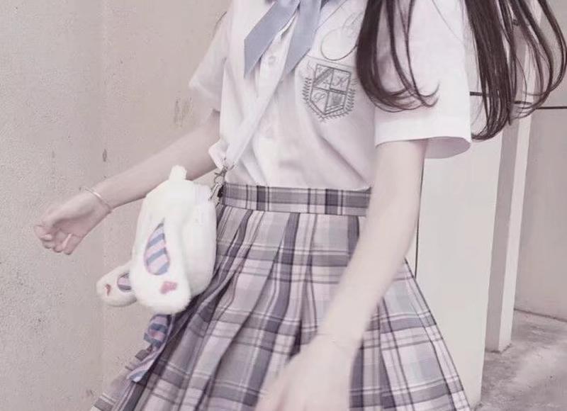 煮虾时,到底用热水还是冷水?第一步就错了,难怪大虾又老又腥 煮虾时,到底用热水还是冷水?第一步就错了,难怪大虾又老又腥