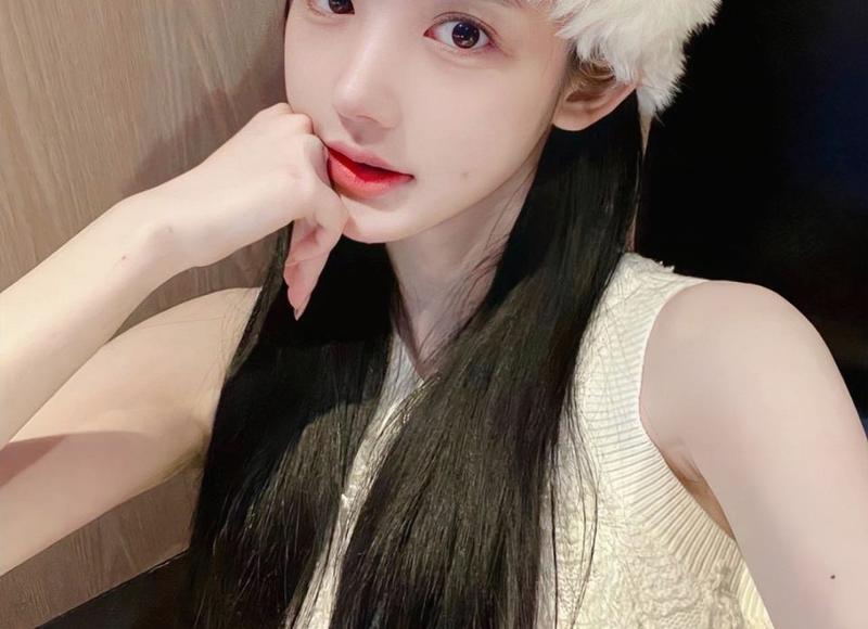 相亲女不想交往的举止 这些动作表明她在敷衍你