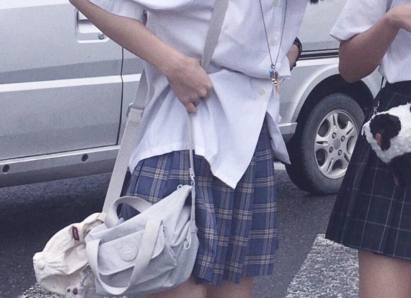 买食盐时，无碘盐，加碘盐和低钠盐哪个好？区别很大，别再买错了