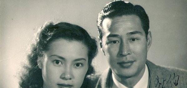 96岁秦怡近照，照顾瘫痪丈夫二十余年，如今满头白发却为戏染发！