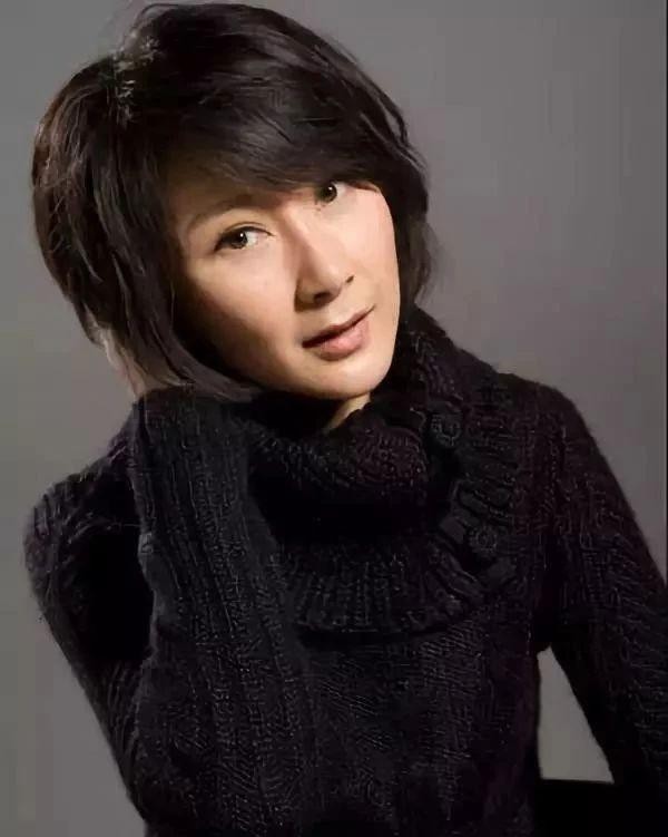 夏力薪老公是谁（美芽夏力薪至今不愠不火）