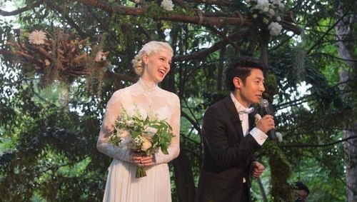 撒贝宁个人资料简历的图片（北大才子撒贝宁爱情事业双丰收）