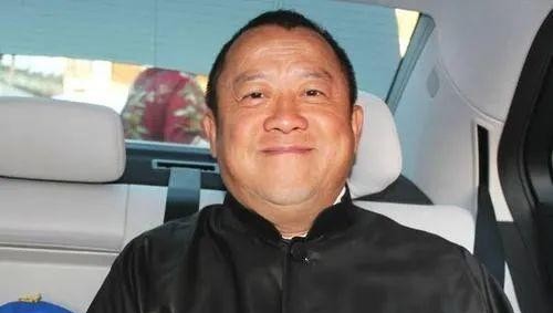 邓光荣和蓝洁瑛关系（2008年邓光荣当众羞辱郑少秋）